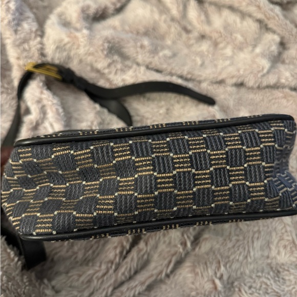 Australia- Ver Sacrvm Wien Vint Luxury Crossbody bag. Like new - Picture 12 of 13